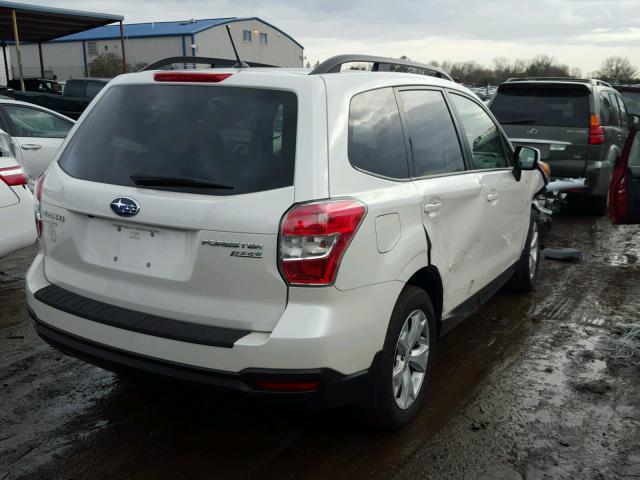 JF2SJADC7FH576678 - 2015 SUBARU FORESTER 2 WHITE photo 4