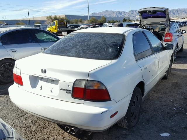 1HGCE6672VA014216 - 1997 HONDA ACCORD EX WHITE photo 4