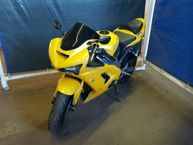 JKBZXJB184A032747 - 2004 KAWASAKI ZX636 B1 YELLOW photo 2