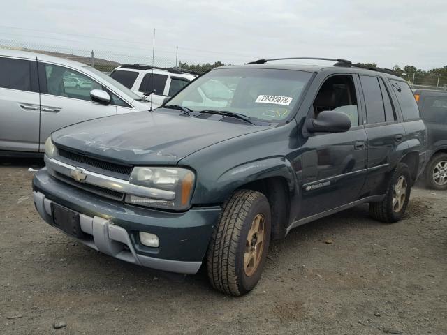 1GNDT13S932279475 - 2003 CHEVROLET TRAILBLAZE GREEN photo 2