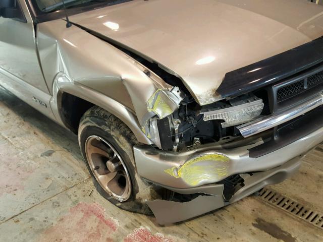 1GCCS1456Y8209209 - 2000 CHEVROLET S TRUCK S1 GRAY photo 9