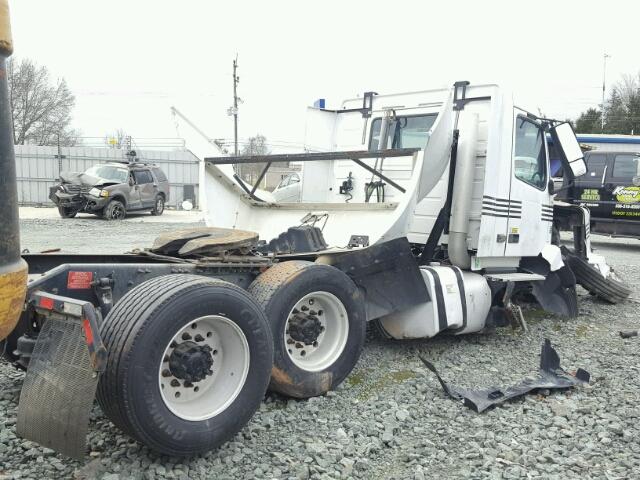 4V4NC9EG3BN296861 - 2011 VOLVO VNL WHITE photo 4