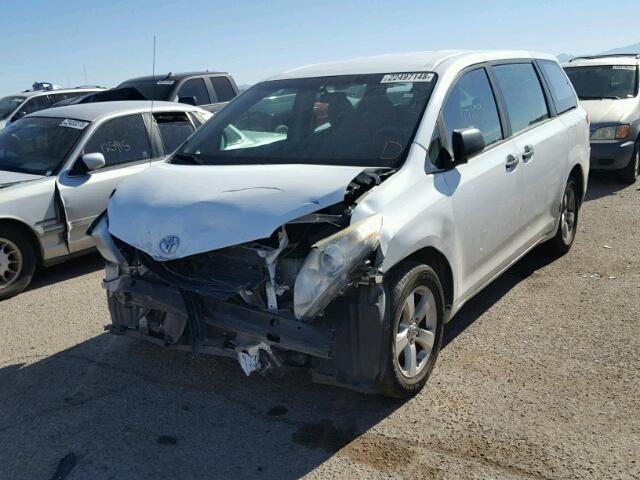 5TDKA3DC7BS006387 - 2011 TOYOTA SIENNA BAS WHITE photo 2