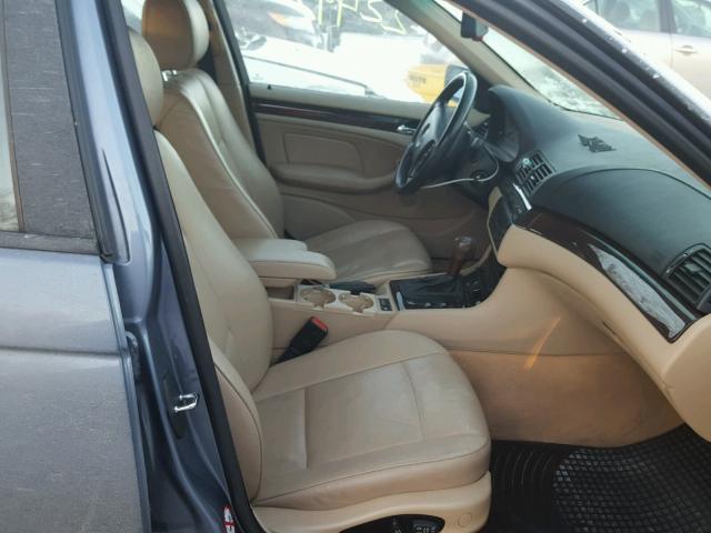 WBAEU33402PF71038 - 2002 BMW 325 XI BLUE photo 5