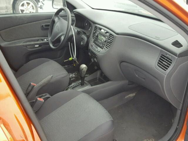 KNADE243096559364 - 2009 KIA RIO 5 SX ORANGE photo 5