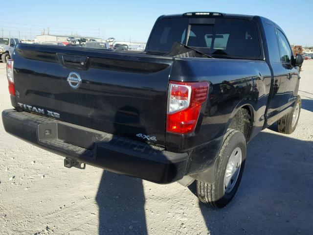 1N6BA1C37HN559638 - 2017 NISSAN TITAN XD S BLACK photo 4