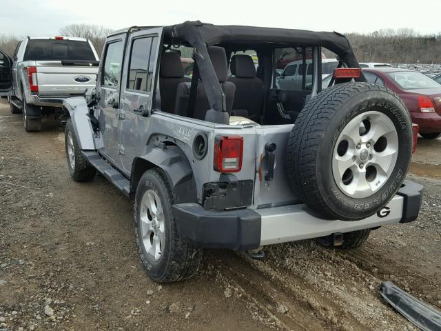 1C4HJWEGXDL672290 - 2013 JEEP WRANGLER U GRAY photo 3