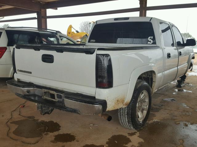 2GCEK13Z961308426 - 2006 CHEVROLET SILVERADO WHITE photo 4