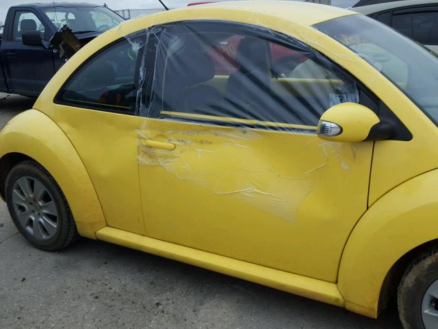 3VWPW31C78M501383 - 2008 VOLKSWAGEN NEW BEETLE YELLOW photo 9