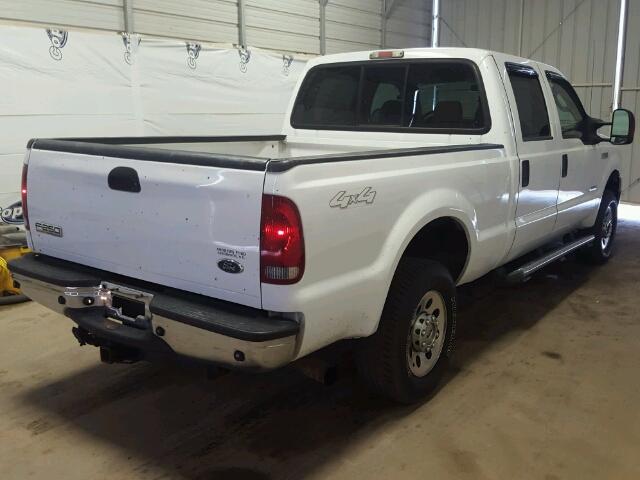 1FTSW21P67EA88192 - 2007 FORD F250 SUPER WHITE photo 4