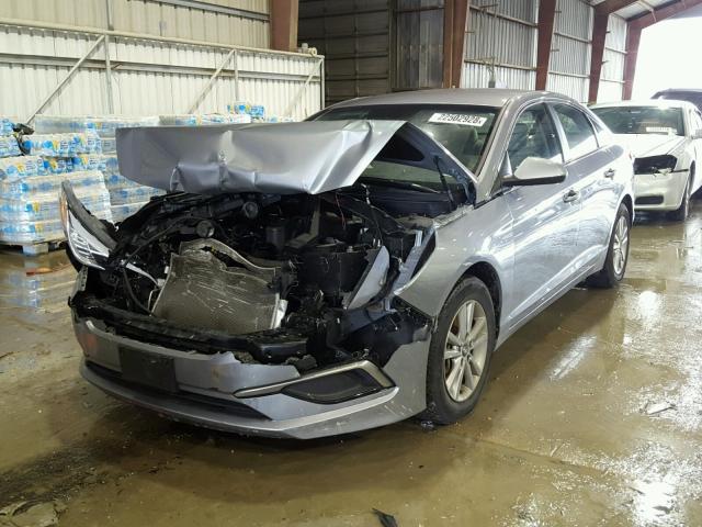 5NPE24AF9GH357989 - 2016 HYUNDAI SONATA SE SILVER photo 2