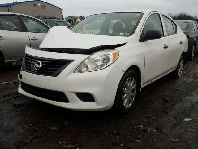 3N1CN7AP7CL877713 - 2012 NISSAN VERSA S WHITE photo 2