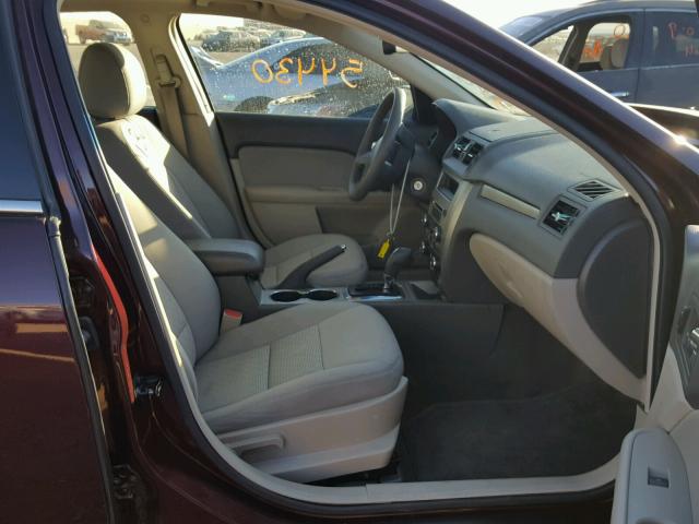 3FAHP0HA6CR396697 - 2012 FORD FUSION SE MAROON photo 5