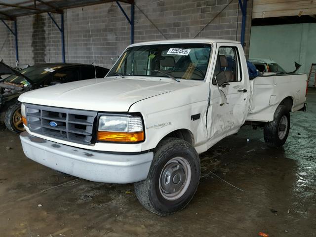 1FTHF25H2SLB04468 - 1995 FORD F250 WHITE photo 2