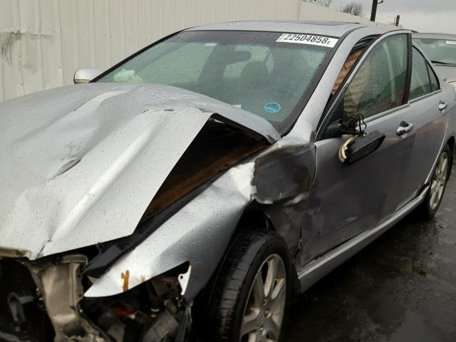 JH4CL96814C029919 - 2004 ACURA TSX SILVER photo 9