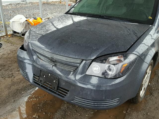 1G1AK58F887205940 - 2008 CHEVROLET COBALT LS GRAY photo 9