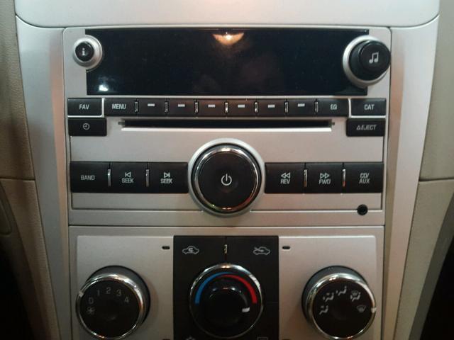 1G1ZG57B694227568 - 2009 CHEVROLET MALIBU LS WHITE photo 9