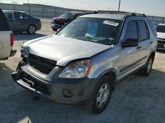 JHLRD68526C004303 - 2006 HONDA CR-V LX SILVER photo 2