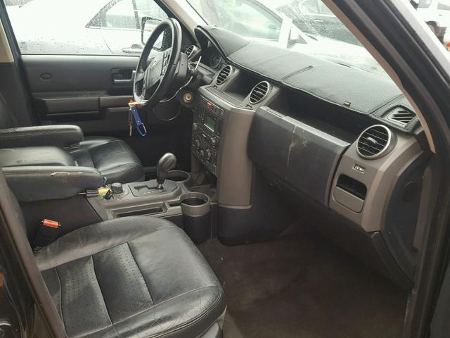 SALAA25475A302615 - 2005 LAND ROVER LR3 BLACK photo 5