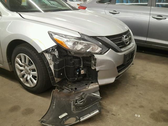 1N4AL3AP1GC201347 - 2016 NISSAN ALTIMA 2.5 SILVER photo 9