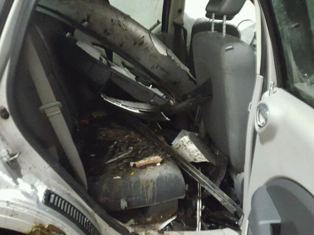 3A4GY5F94AT131067 - 2010 CHRYSLER PT CRUISER SILVER photo 6