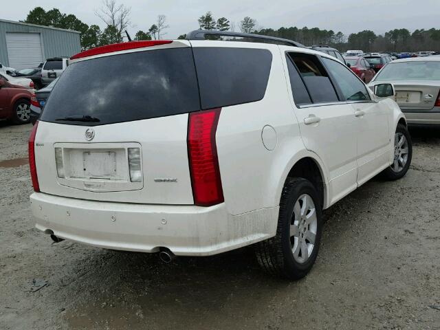 1GYEE637360218990 - 2006 CADILLAC SRX WHITE photo 4