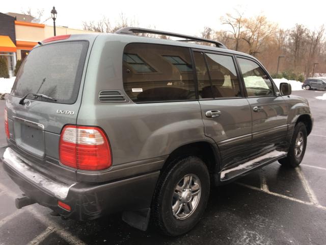 JTJHT00W113503046 - 2001 LEXUS LX 470 GRAY photo 4