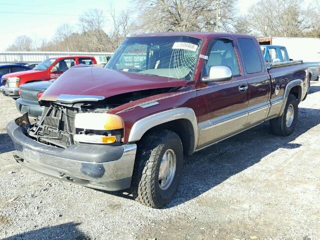 1GTEK19T0YE378059 - 2000 GMC NEW SIERRA BURGUNDY photo 2