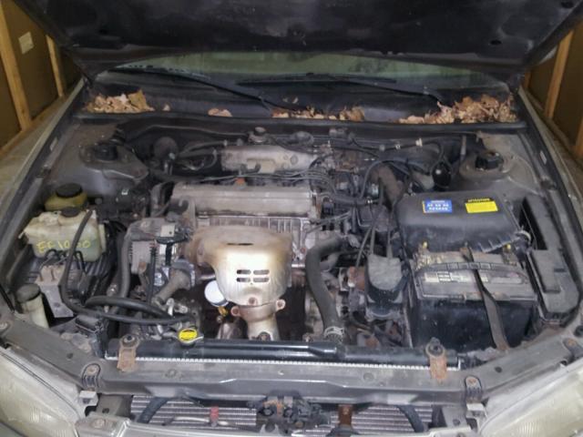 4T1BG28K7WU270376 - 1998 TOYOTA CAMRY CE BROWN photo 7