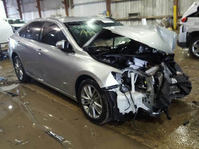 4T1BF1FK9HU618293 - 2017 TOYOTA CAMRY LE SILVER photo 1