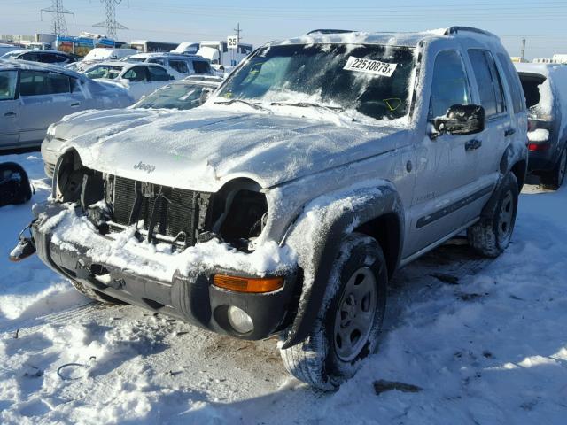 1J4GL48K04W259815 - 2004 JEEP LIBERTY SP SILVER photo 2