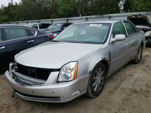 1G6KD57Y28U183284 - 2008 CADILLAC DTS GRAY photo 2