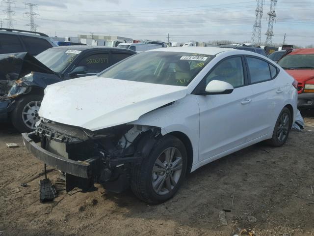 5NPD84LF8HH187438 - 2017 HYUNDAI ELANTRA SE WHITE photo 2