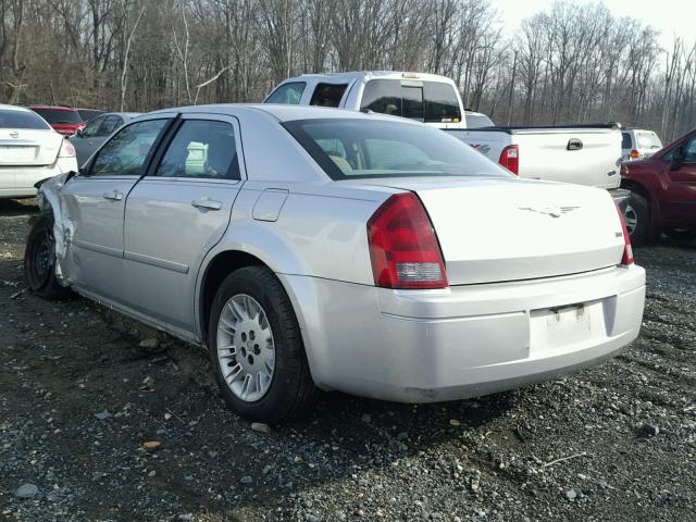 2C3KA43RX7H855614 - 2007 CHRYSLER 300 SILVER photo 3