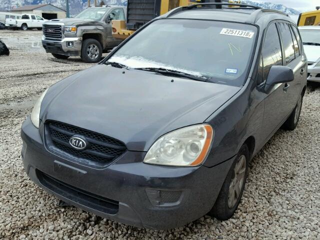 KNAFG525377120465 - 2007 KIA RONDO BASE GRAY photo 2