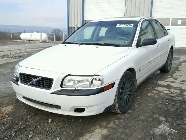 YV1TS92D141344331 - 2004 VOLVO S80 WHITE photo 2