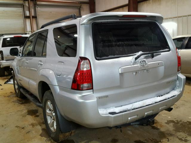 JTEZU14R170084877 - 2007 TOYOTA 4RUNNER SR SILVER photo 3