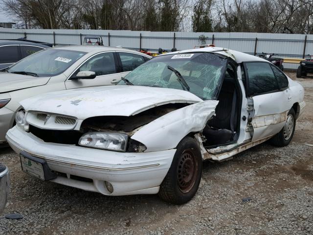 1G2HX52K4T4213531 - 1996 PONTIAC BONNEVILLE WHITE photo 2