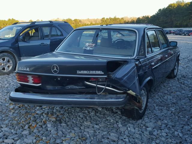 WDBAB33A4DB035976 - 1983 MERCEDES-BENZ 300 DT BLACK photo 4