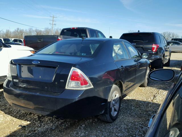 3FAHP07Z48R191636 - 2008 FORD FUSION SE BLUE photo 4