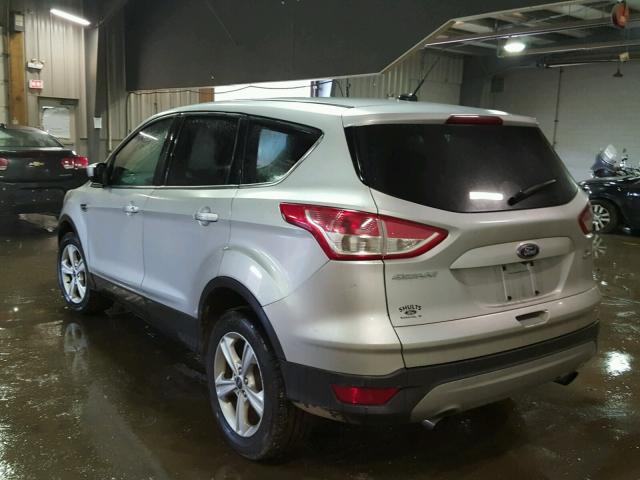 1FMCU9GX7EUB37876 - 2014 FORD ESCAPE SE SILVER photo 3