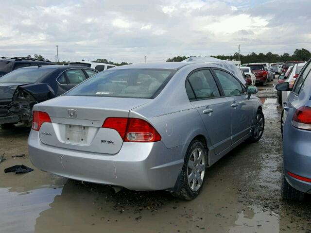 1HGFA16598L102280 - 2008 HONDA CIVIC LX SILVER photo 4