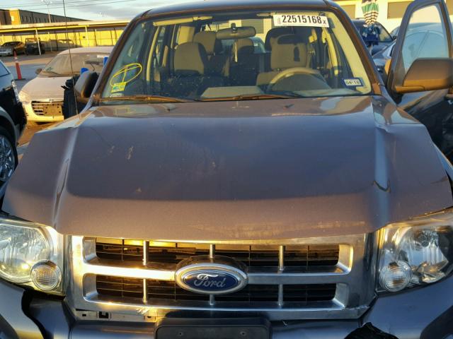 1FMCU0C77CKB30727 - 2012 FORD ESCAPE XLS GRAY photo 7