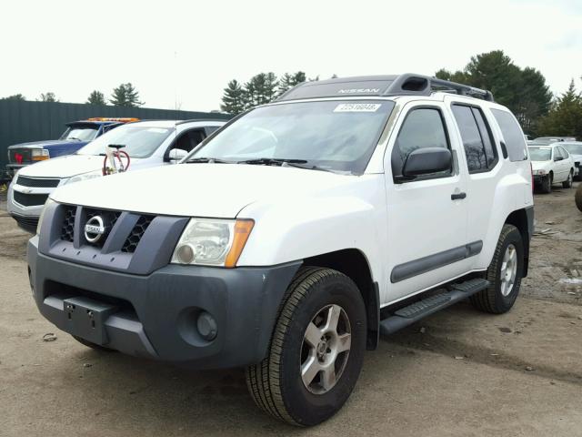 5N1AN08W16C547313 - 2006 NISSAN XTERRA OFF WHITE photo 2