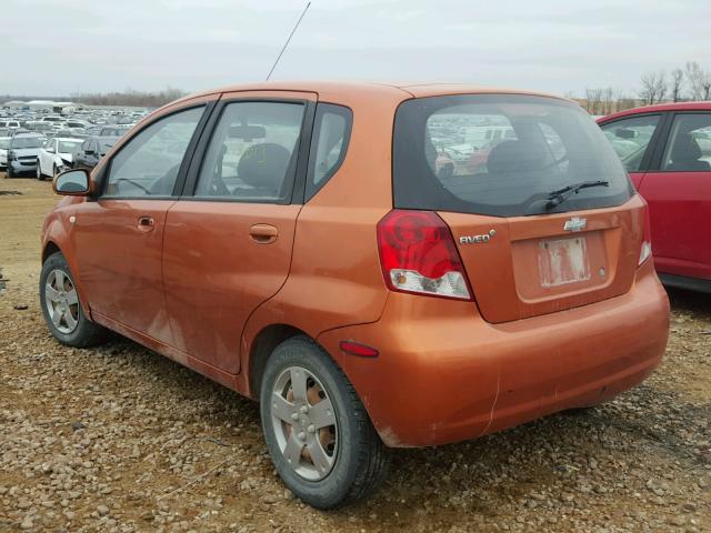 KL1TD66698B090658 - 2008 CHEVROLET AVEO BASE ORANGE photo 3