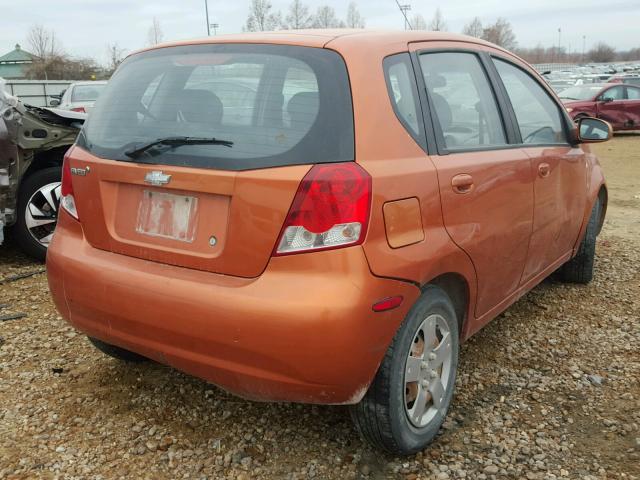 KL1TD66698B090658 - 2008 CHEVROLET AVEO BASE ORANGE photo 4