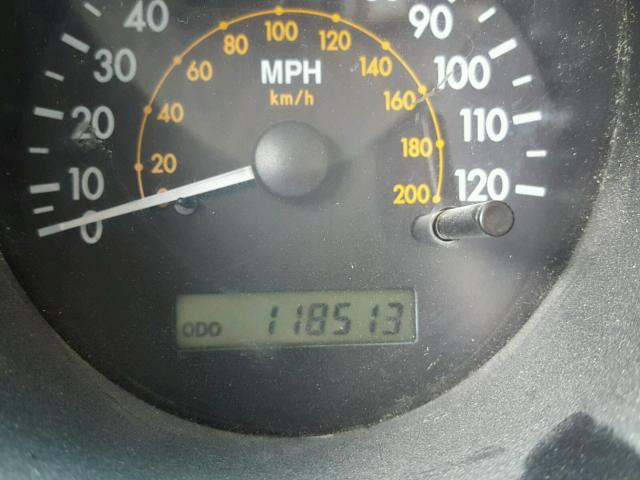 KL1TD66698B090658 - 2008 CHEVROLET AVEO BASE ORANGE photo 8