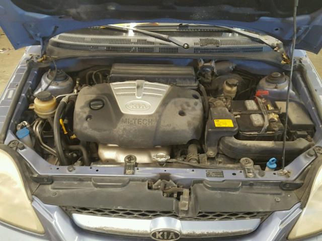 KNADC125746309634 - 2004 KIA RIO BLUE photo 7