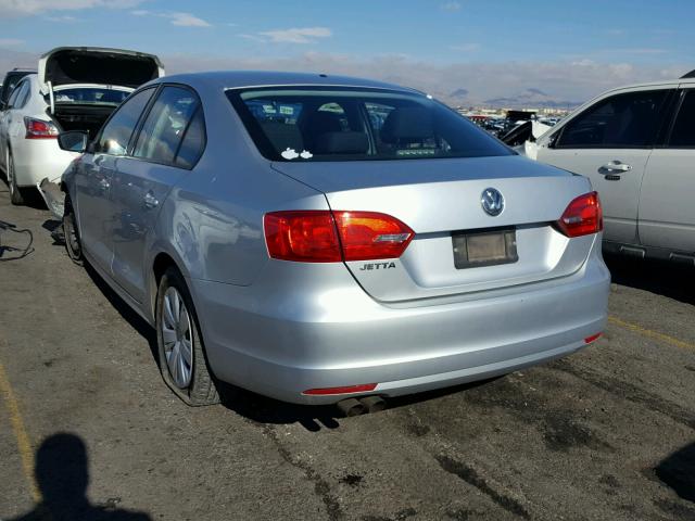 3VW1K7AJXBM023152 - 2011 VOLKSWAGEN JETTA BASE 银色 照片 3