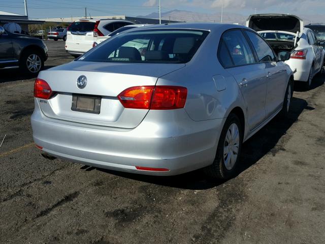 3VW1K7AJXBM023152 - 2011 VOLKSWAGEN JETTA BASE 银色 照片 4